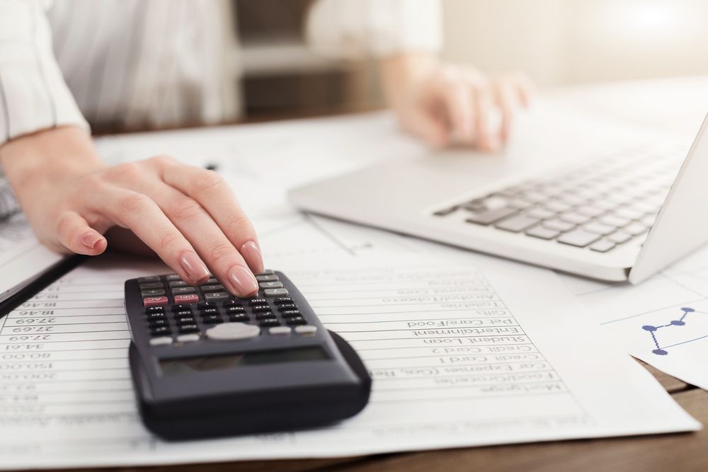12 Financial Tips on How to Manage Your Money in Your 30s